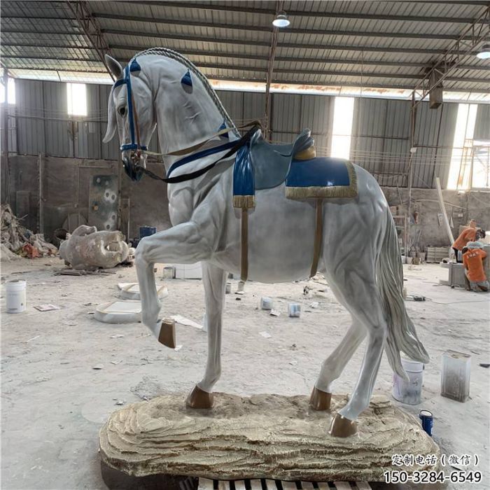 酒店戰(zhàn)馬雕塑，家禽主題，彩繪工藝